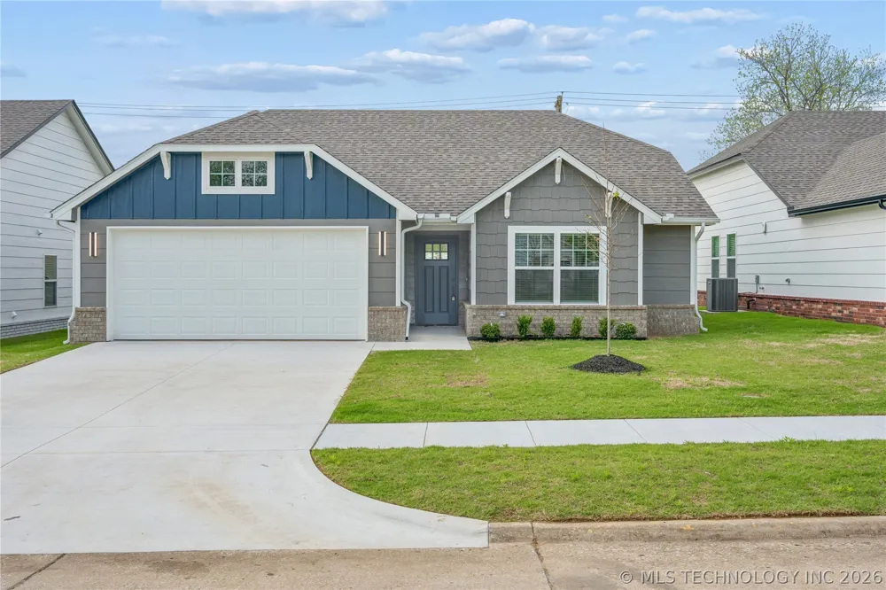 1121 E Cherry Street Cushing, OK 74023