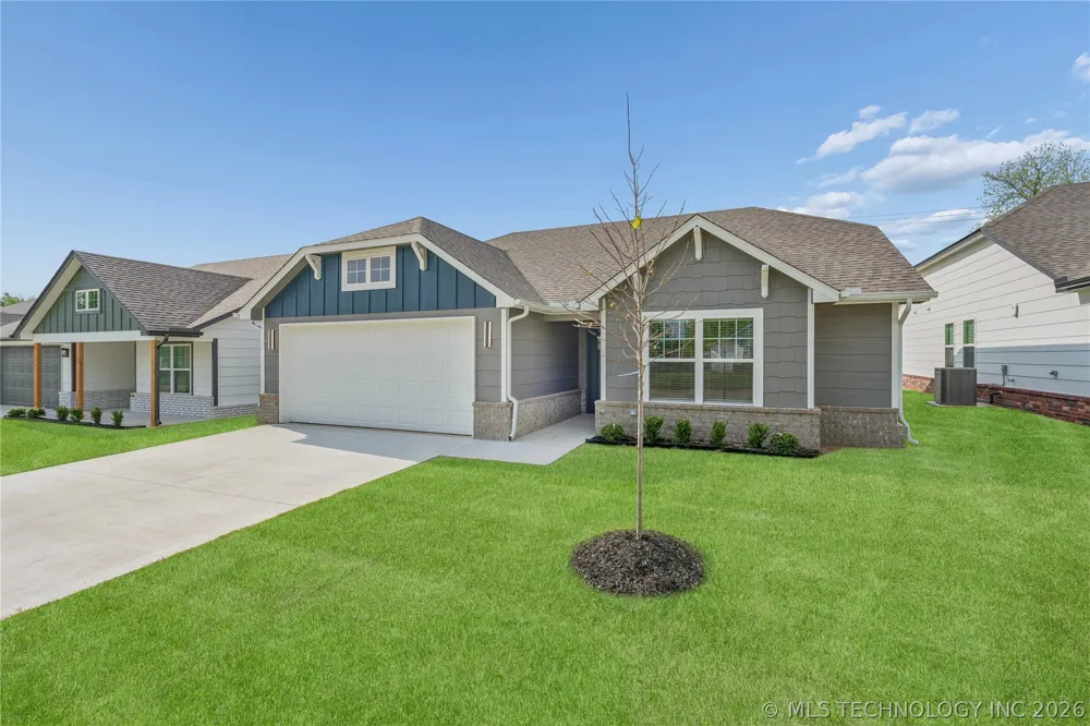 1121 E Cherry Street Cushing, OK 74023