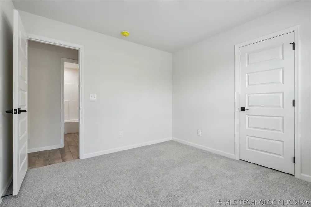 1121 E Cherry Street Cushing, OK 74023