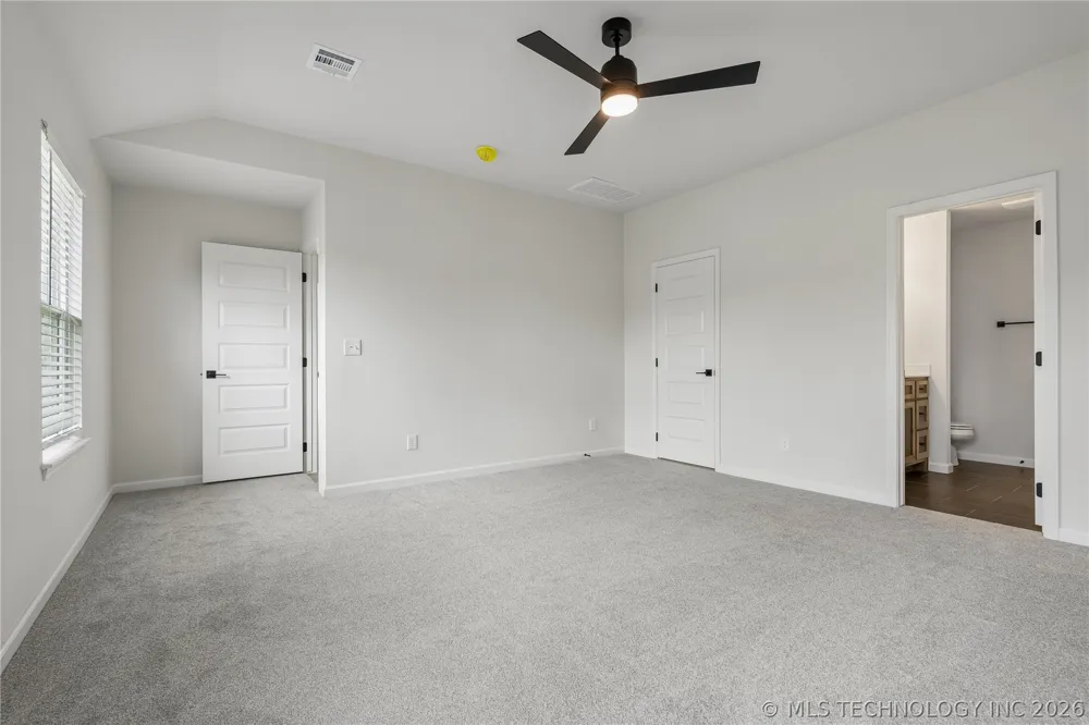 1121 E Cherry Street Cushing, OK 74023