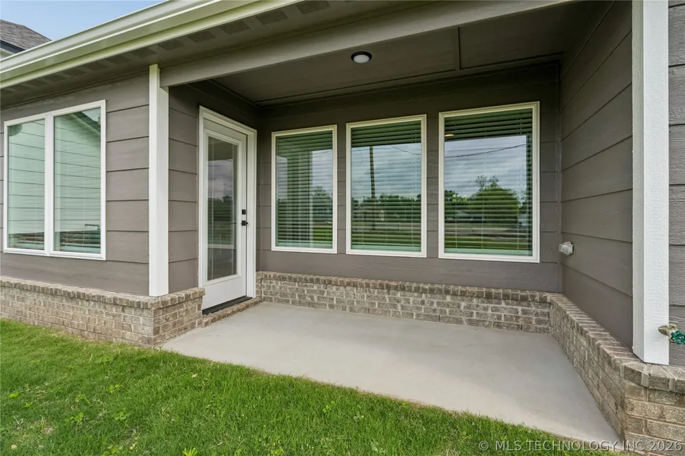1121 E Cherry Street Cushing, OK 74023