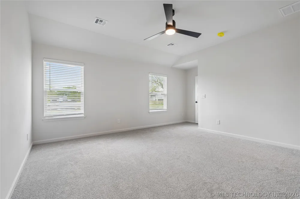 1121 E Cherry Street Cushing, OK 74023