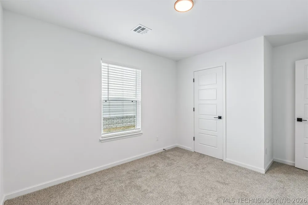 1125 E Cherry Street Cushing, OK 74023
