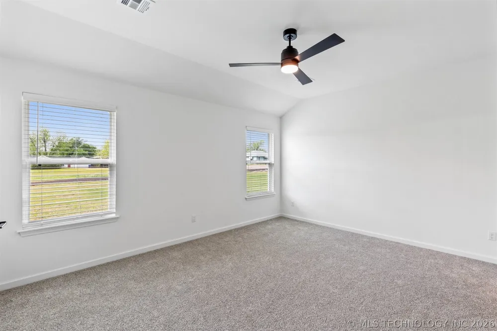 1125 E Cherry Street Cushing, OK 74023