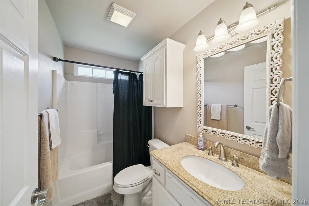 42 Winfield Drive Inola, OK 74036