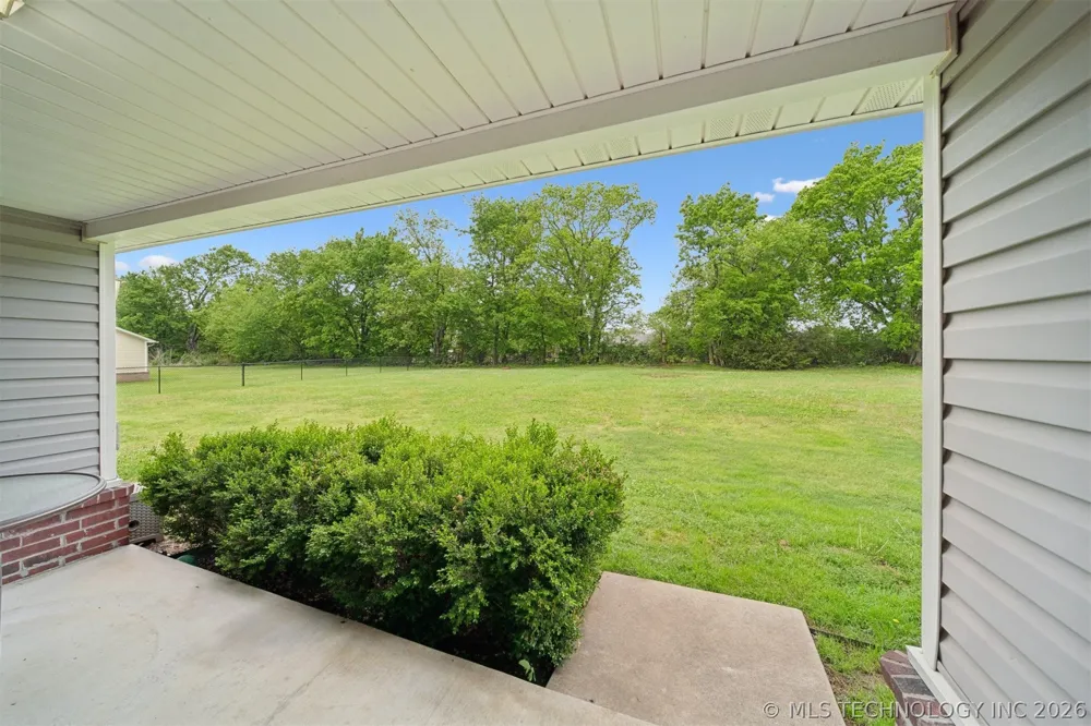 42 Winfield Drive Inola, OK 74036