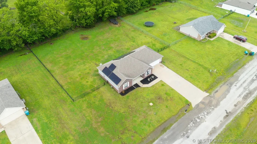 42 Winfield Drive Inola, OK 74036