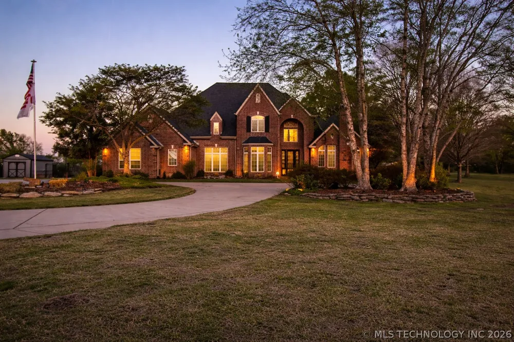 24206 3962 ROAD Bartlesville, OK 74006