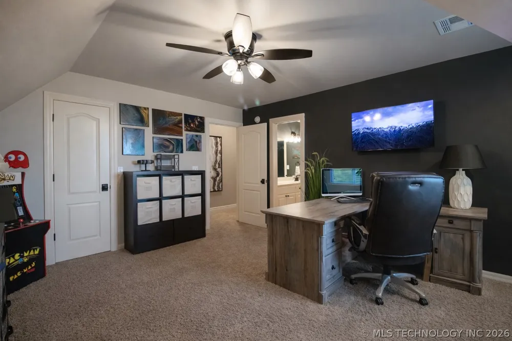 24206 3962 ROAD Bartlesville, OK 74006