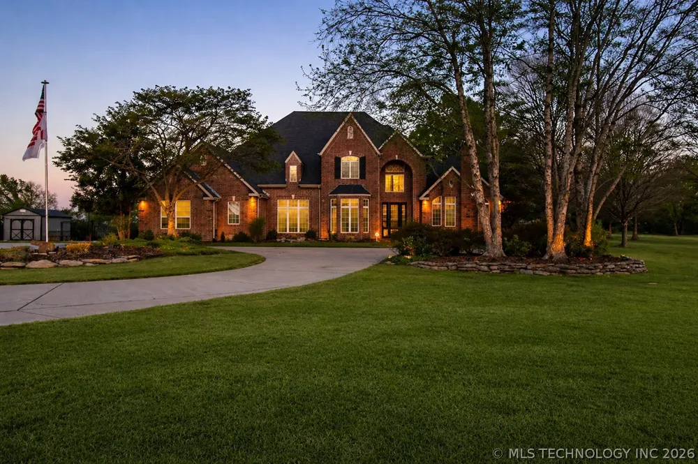 24206 3962 ROAD Bartlesville, OK 74006