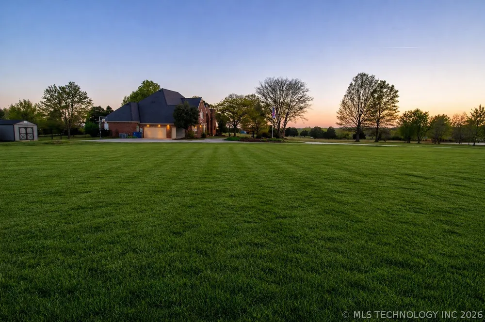 24206 3962 ROAD Bartlesville, OK 74006