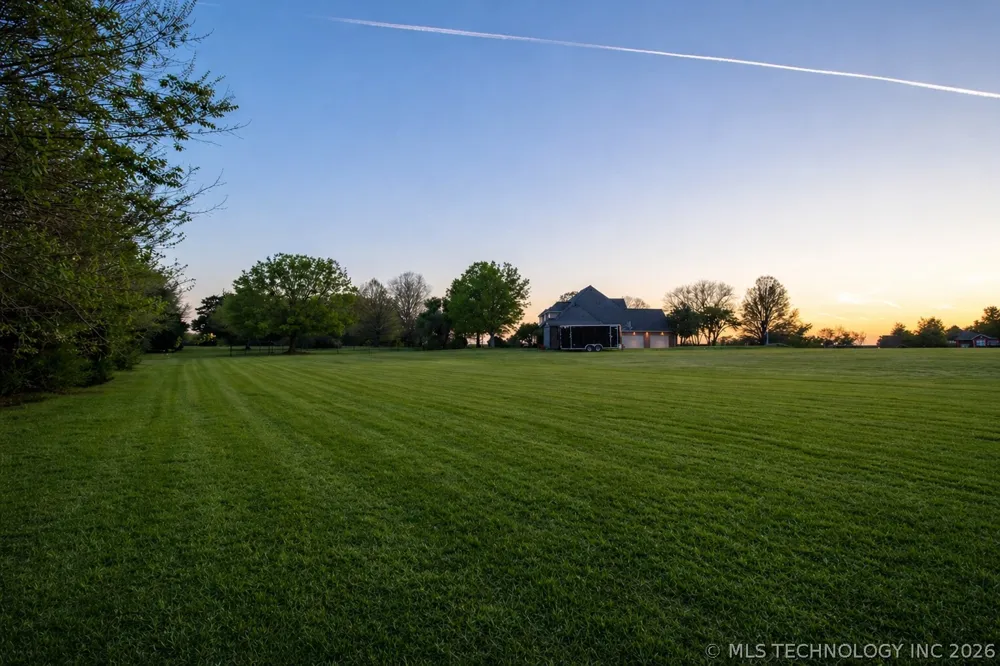 24206 3962 ROAD Bartlesville, OK 74006
