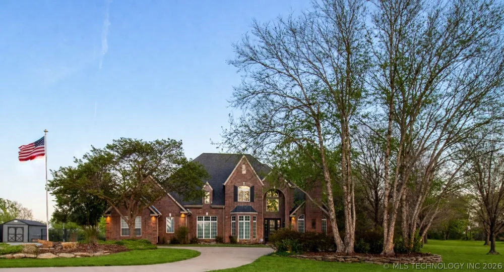 24206 3962 ROAD Bartlesville, OK 74006