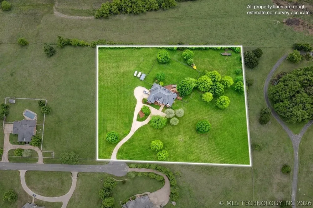 24206 3962 ROAD Bartlesville, OK 74006