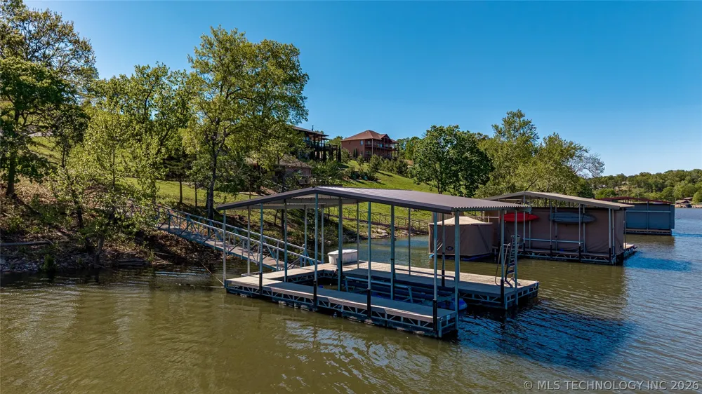 33490 S 595 ROAD Grove, OK 74344