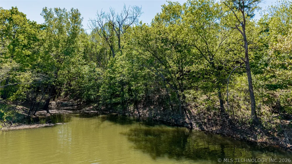 33490 S 595 ROAD Grove, OK 74344