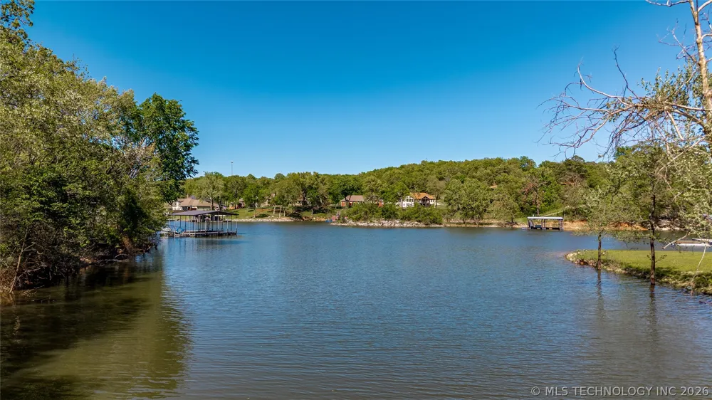 33490 S 595 ROAD Grove, OK 74344