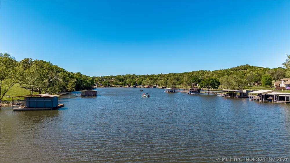 33490 S 595 ROAD Grove, OK 74344