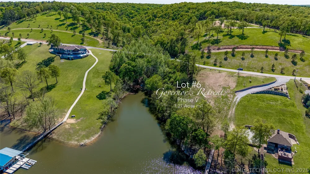 33490 S 595 ROAD Grove, OK 74344