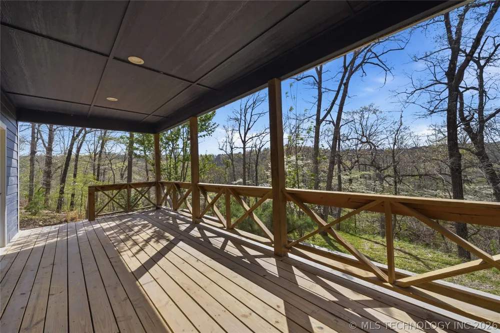 22000 E 660 ROAD Tahlequah, OK 74464