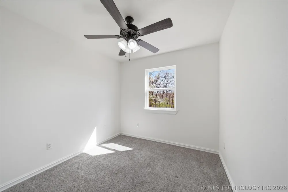 22000 E 660 ROAD Tahlequah, OK 74464