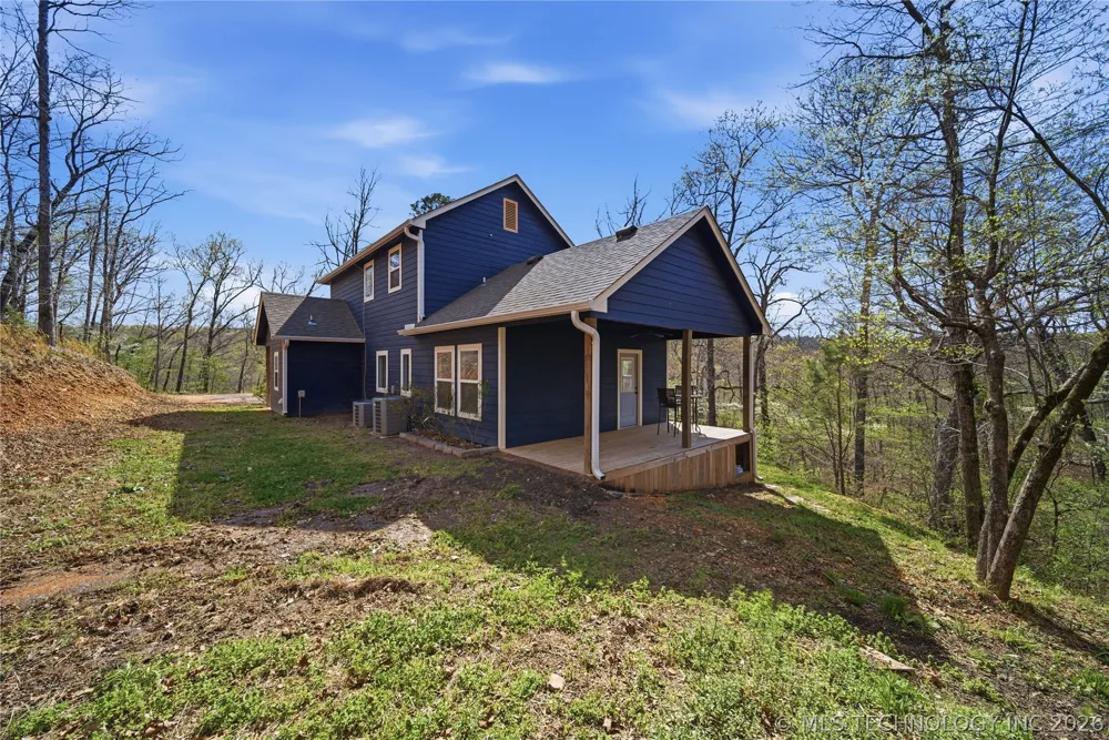 22000 E 660 ROAD Tahlequah, OK 74464