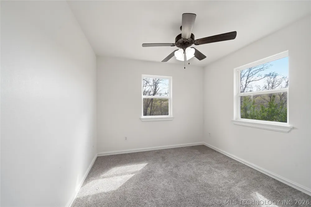 22000 E 660 ROAD Tahlequah, OK 74464