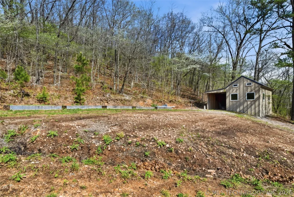 22000 E 660 ROAD Tahlequah, OK 74464