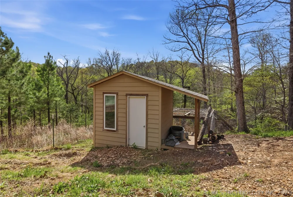 22000 E 660 ROAD Tahlequah, OK 74464
