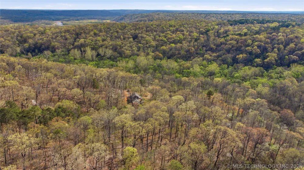 22000 E 660 ROAD Tahlequah, OK 74464