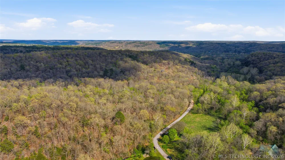 22000 E 660 ROAD Tahlequah, OK 74464