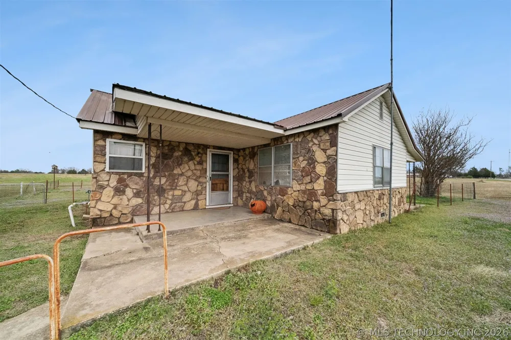 6140 County Road 1480 Ada, OK 74820