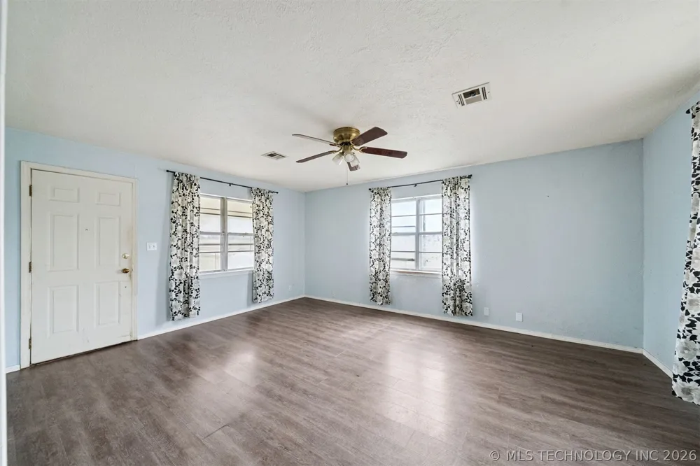 6140 County Road 1480 Ada, OK 74820