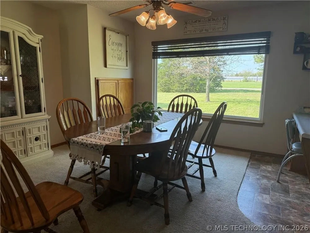 10164 Bloomfield North Gentry, AR 72734