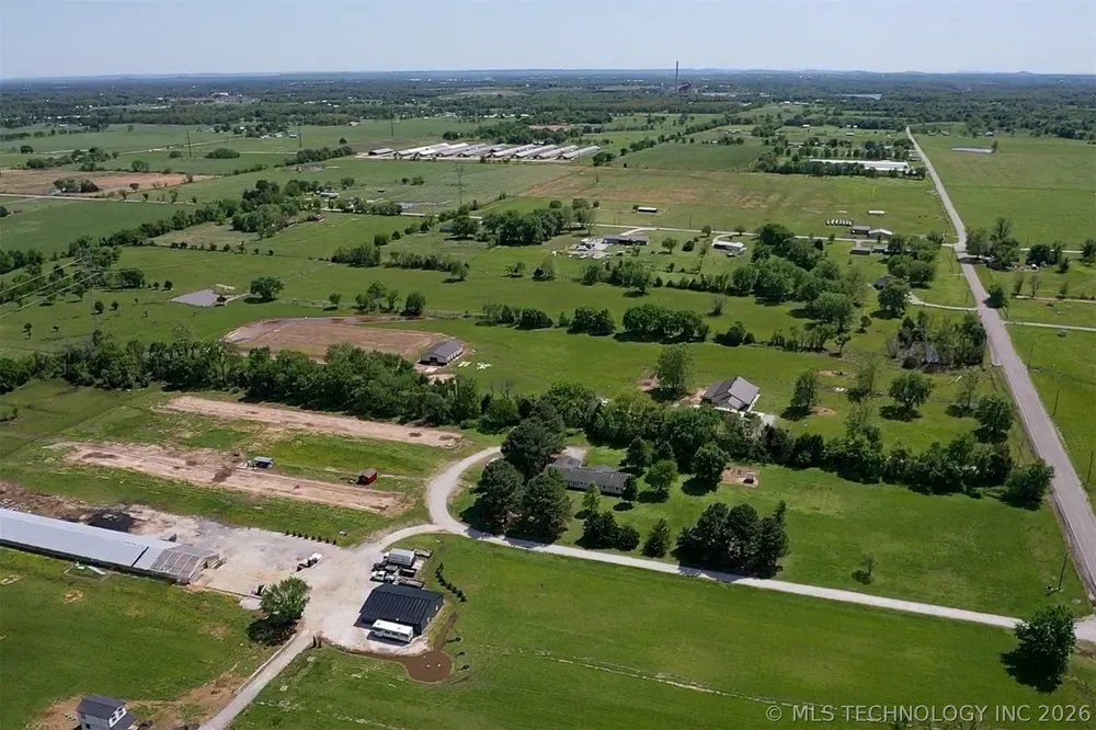 10164 Bloomfield North Gentry, AR 72734
