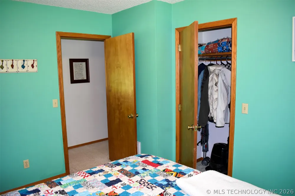 10164 Bloomfield North Gentry, AR 72734