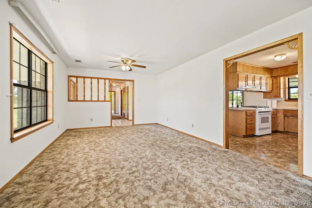477343 E 1090 Roland, OK 74954