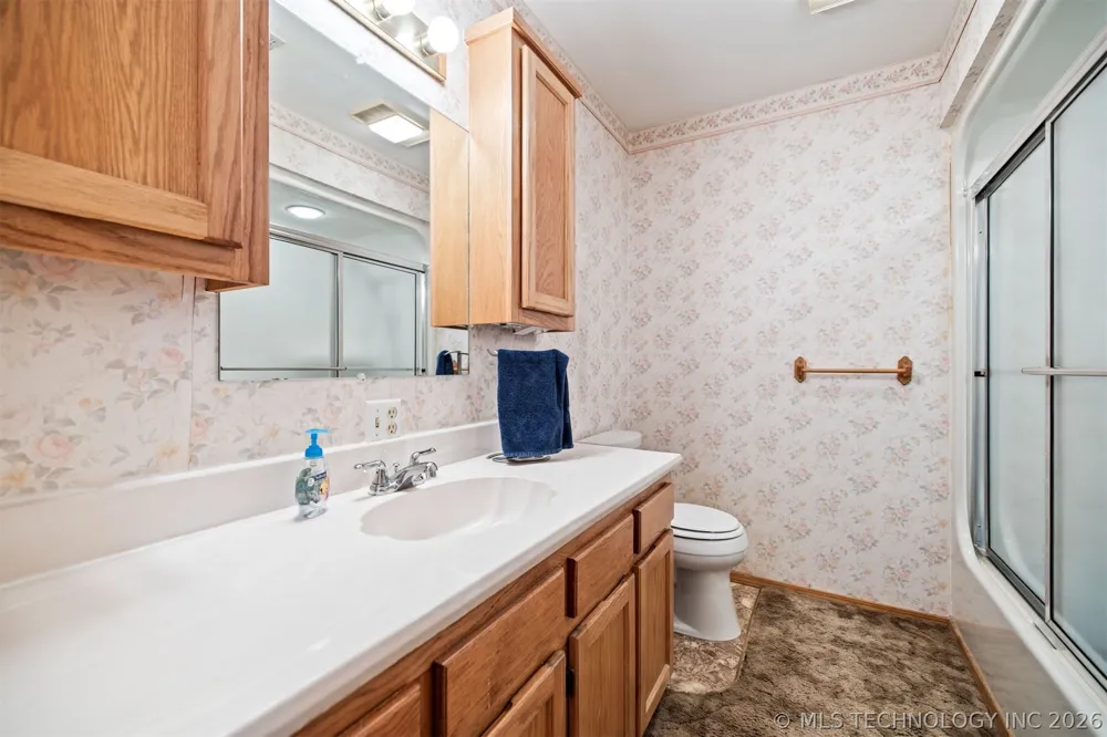 477343 E 1090 Roland, OK 74954