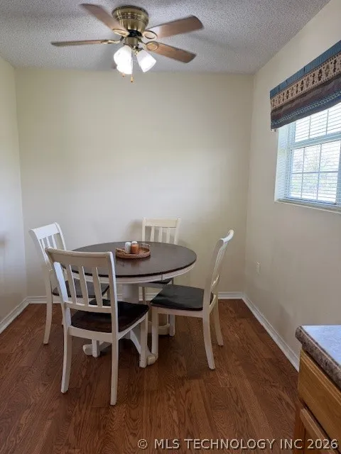 32 Holiday Road Burneyville, OK 73430
