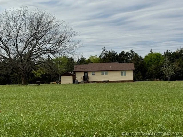 32 Holiday Road Burneyville, OK 73430