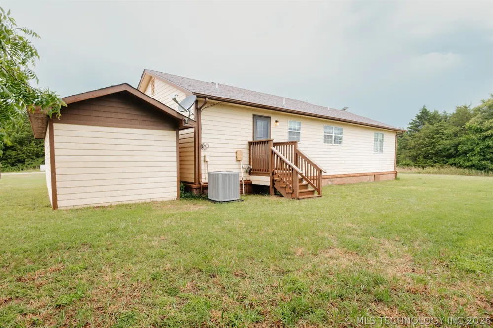 32 Holiday Road Burneyville, OK 73430
