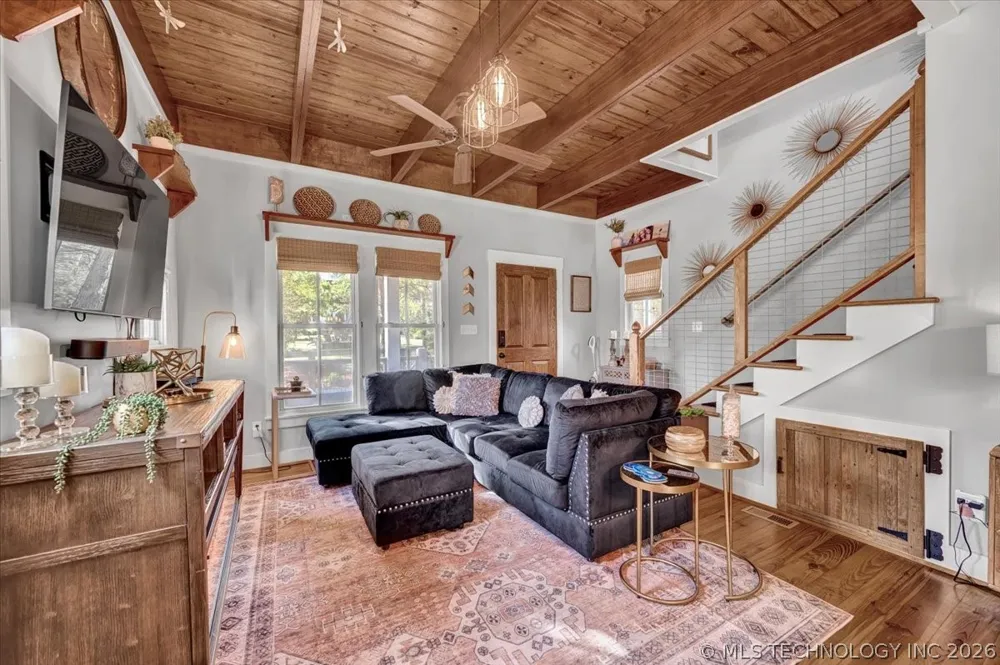 37 Firefly Lane Carlton Landing, OK 74432
