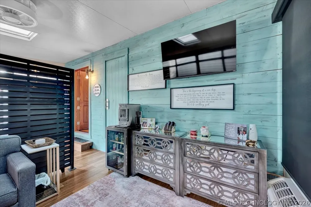 37 Firefly Lane Carlton Landing, OK 74432