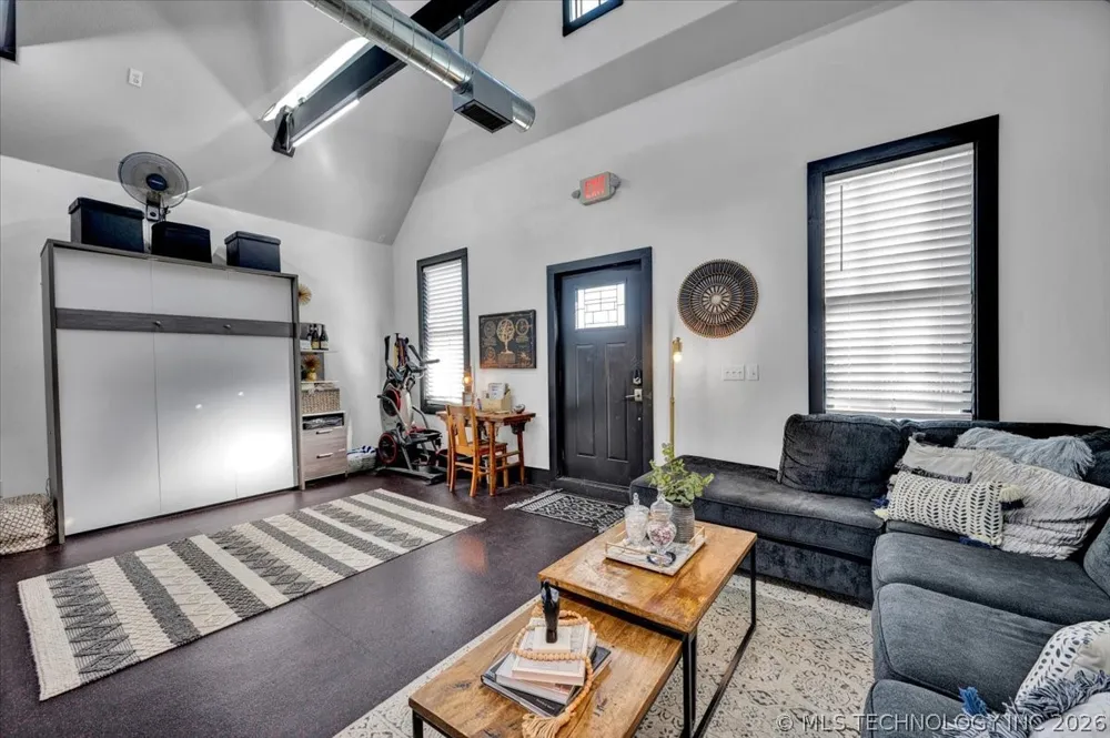 37 Firefly Lane Carlton Landing, OK 74432