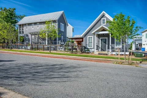 37 Firefly Lane