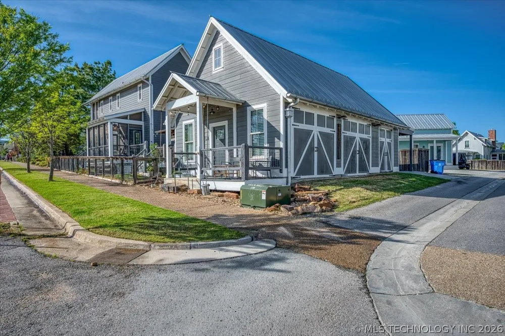37 Firefly Lane Carlton Landing, OK 74432