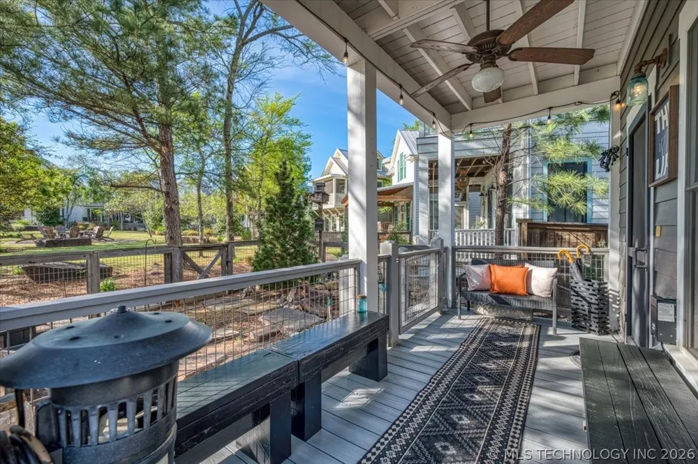 37 Firefly Lane Carlton Landing, OK 74432