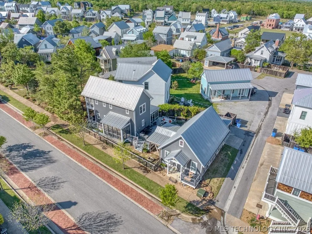 37 Firefly Lane Carlton Landing, OK 74432