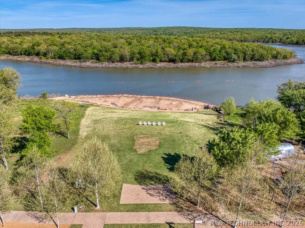37 Firefly Lane Carlton Landing, OK 74432