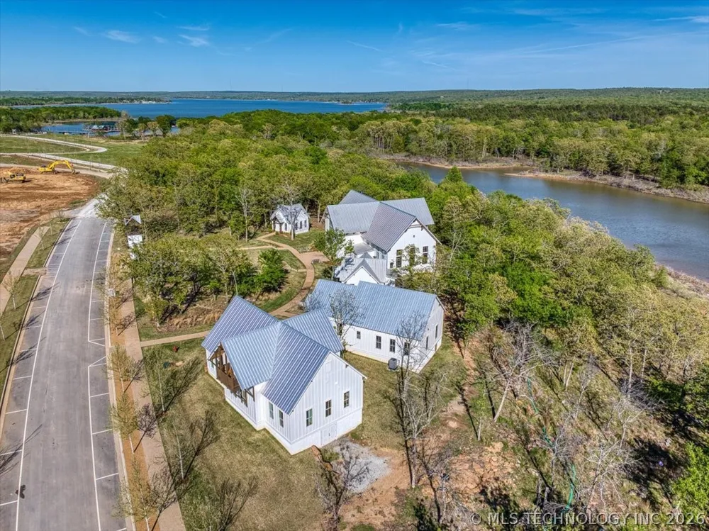 37 Firefly Lane Carlton Landing, OK 74432